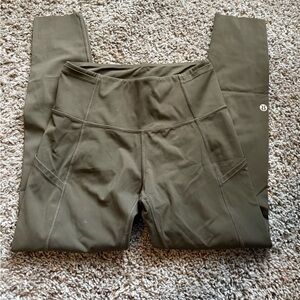 SOLD Lululemon Athletica Reflective Leggings